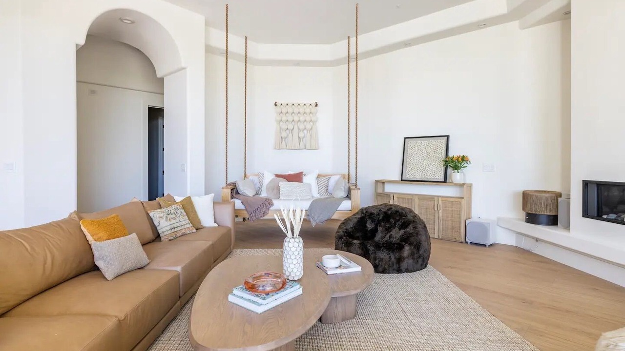 Photo of Livingroom in McDowell Acres