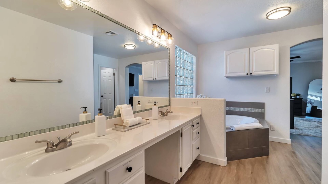 Photo of Bathroom in Hillcrest Ranch Homeowners