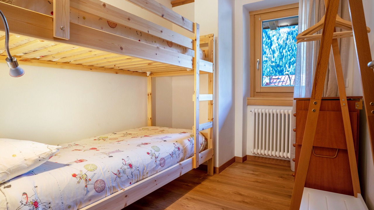 Photo of Bedroom in Pinzolo