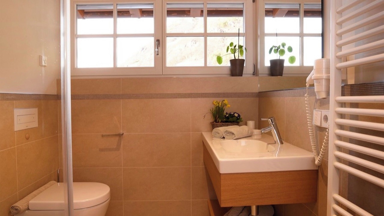 Photo of Bathroom in Terlano