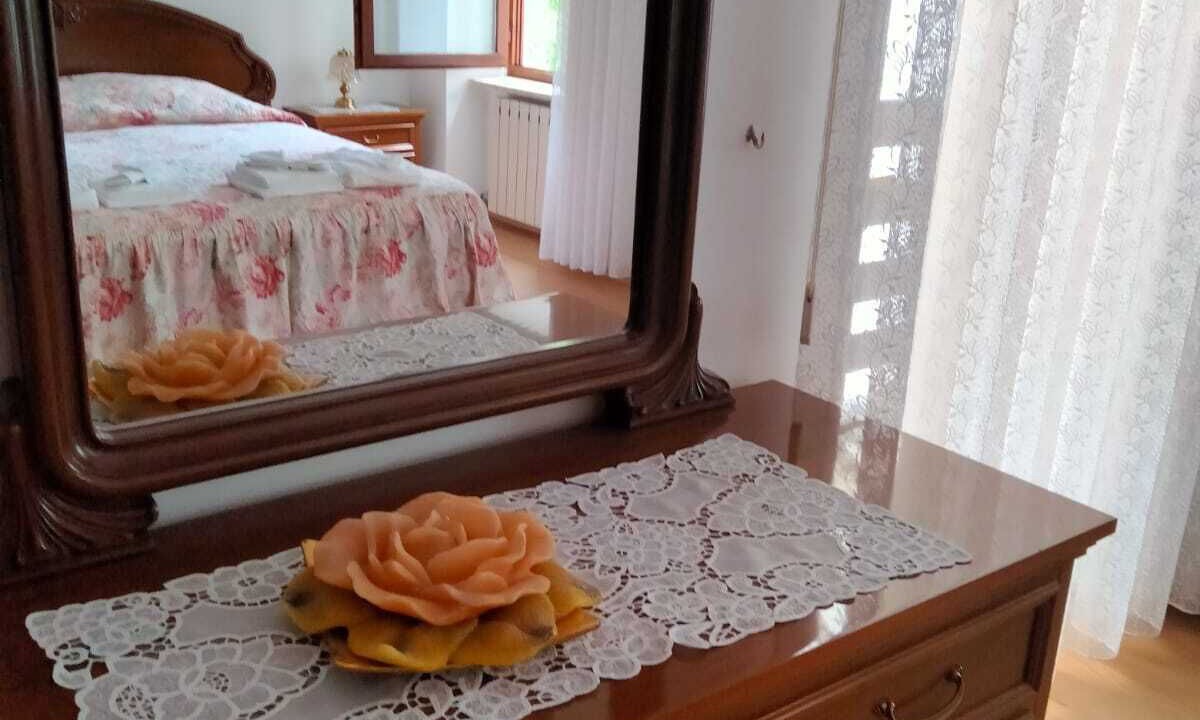 Photo of Bedroom in Cavedine