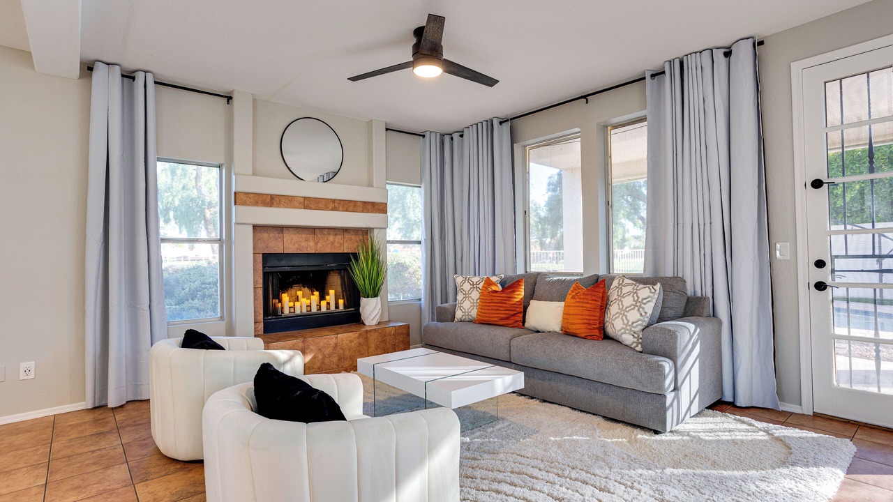 Photo of Livingroom in Arrowhead Ranch