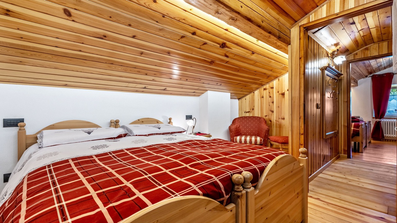 Photo of Bedroom in Porte di Rendena