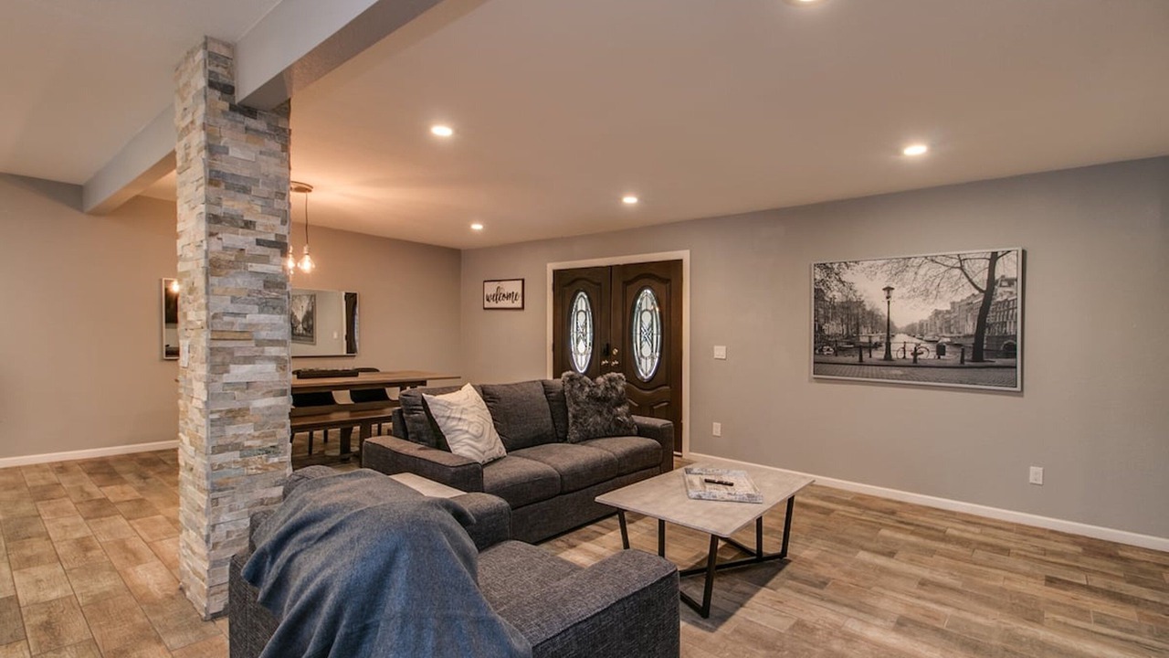 Photo of Livingroom in Scottsdale Country Acres