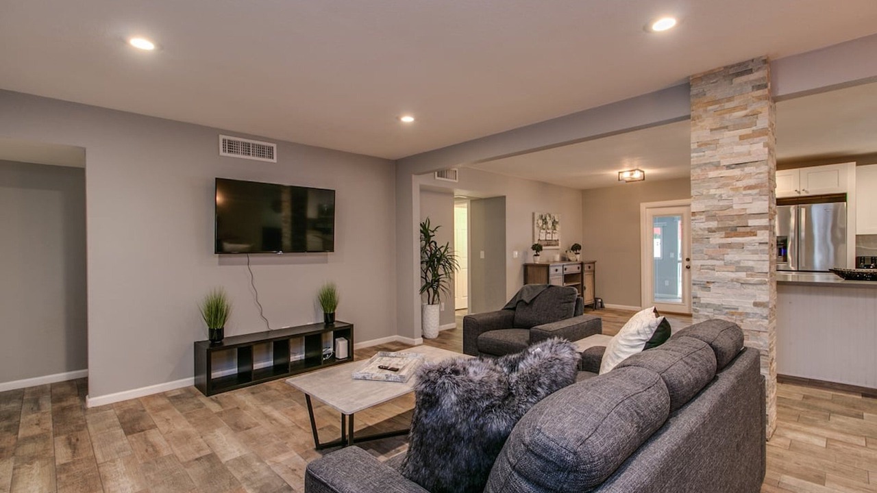 Photo of Livingroom in Scottsdale Country Acres