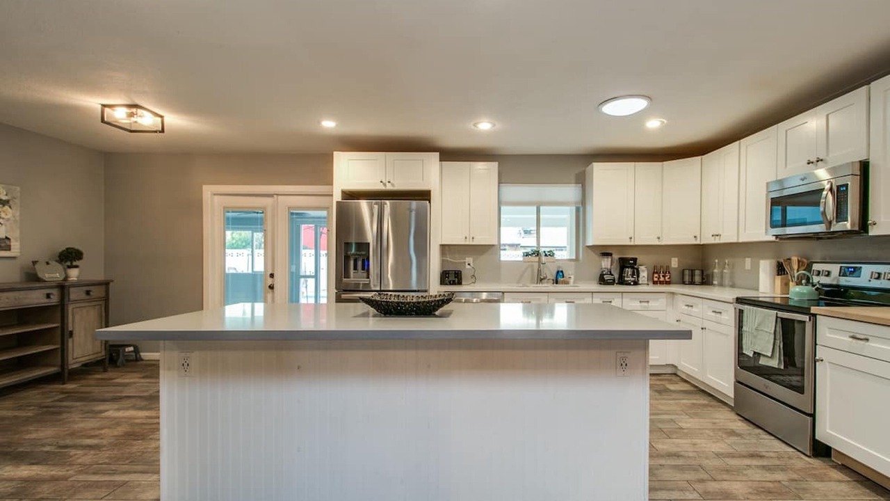 Photo of Kitchen in Scottsdale Country Acres
