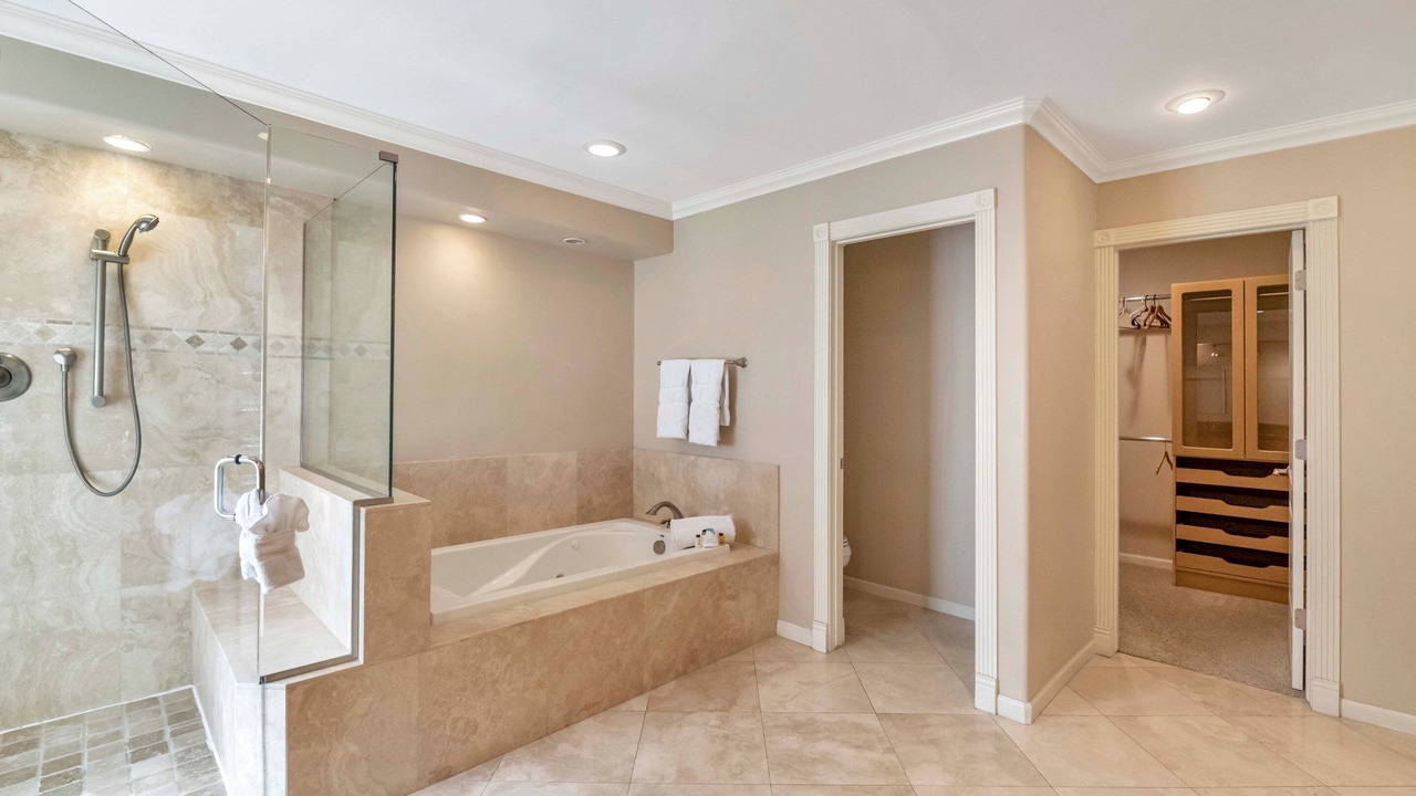 Photo of Bathroom in La Paz At Desert Springs