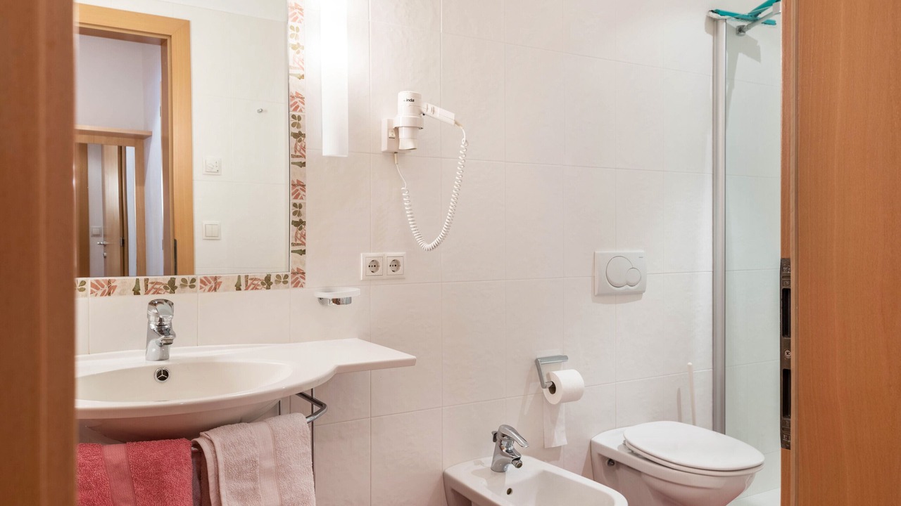Photo of Bathroom in Terlano