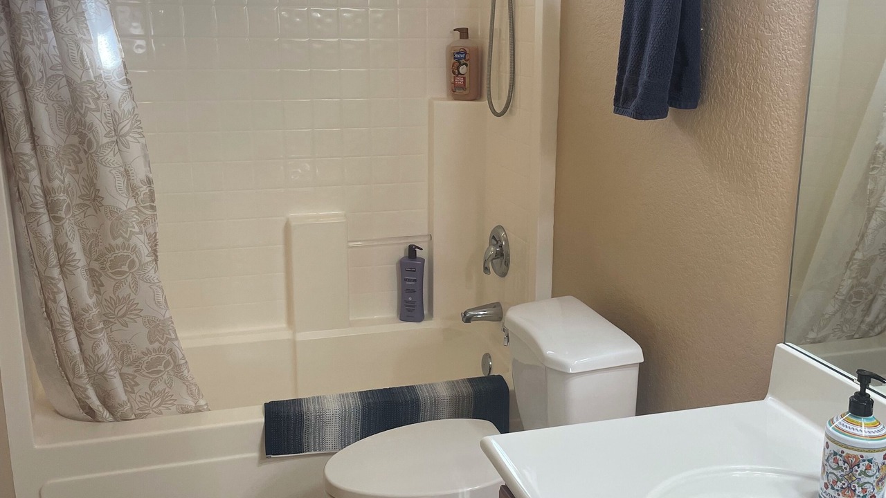 Photo of Bathroom in Gold Canyon