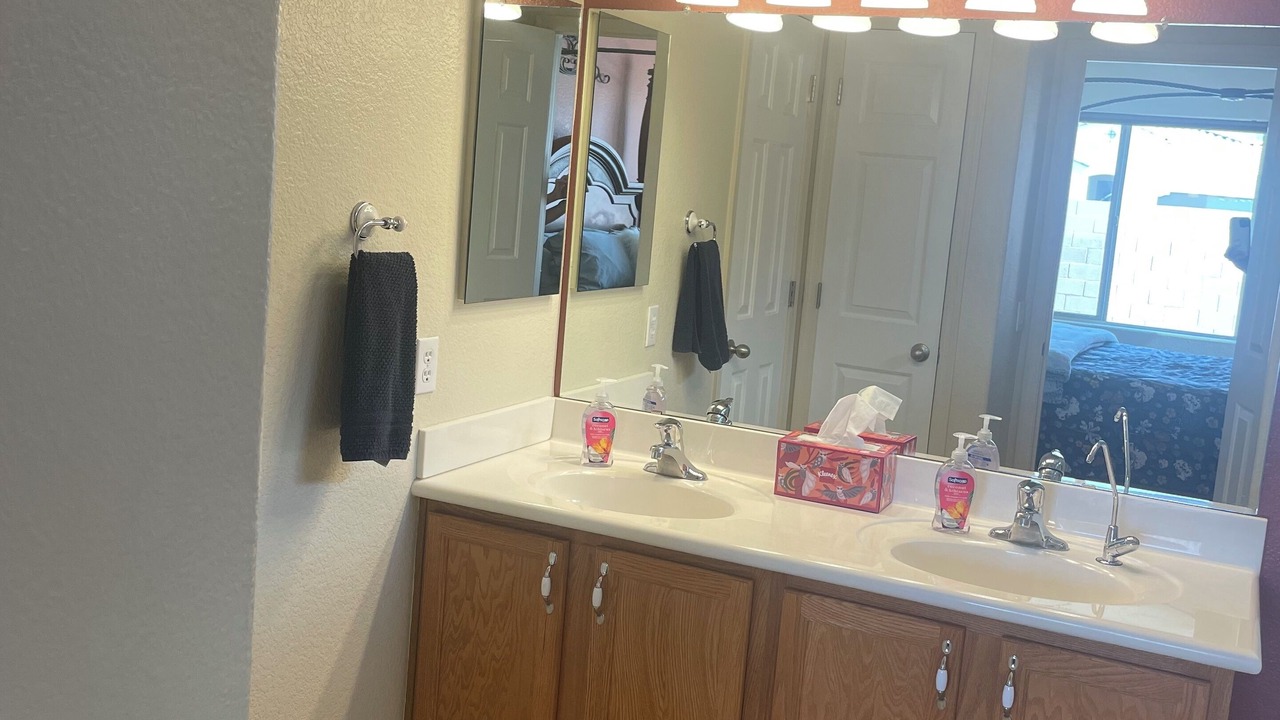 Photo of Bathroom in Gold Canyon