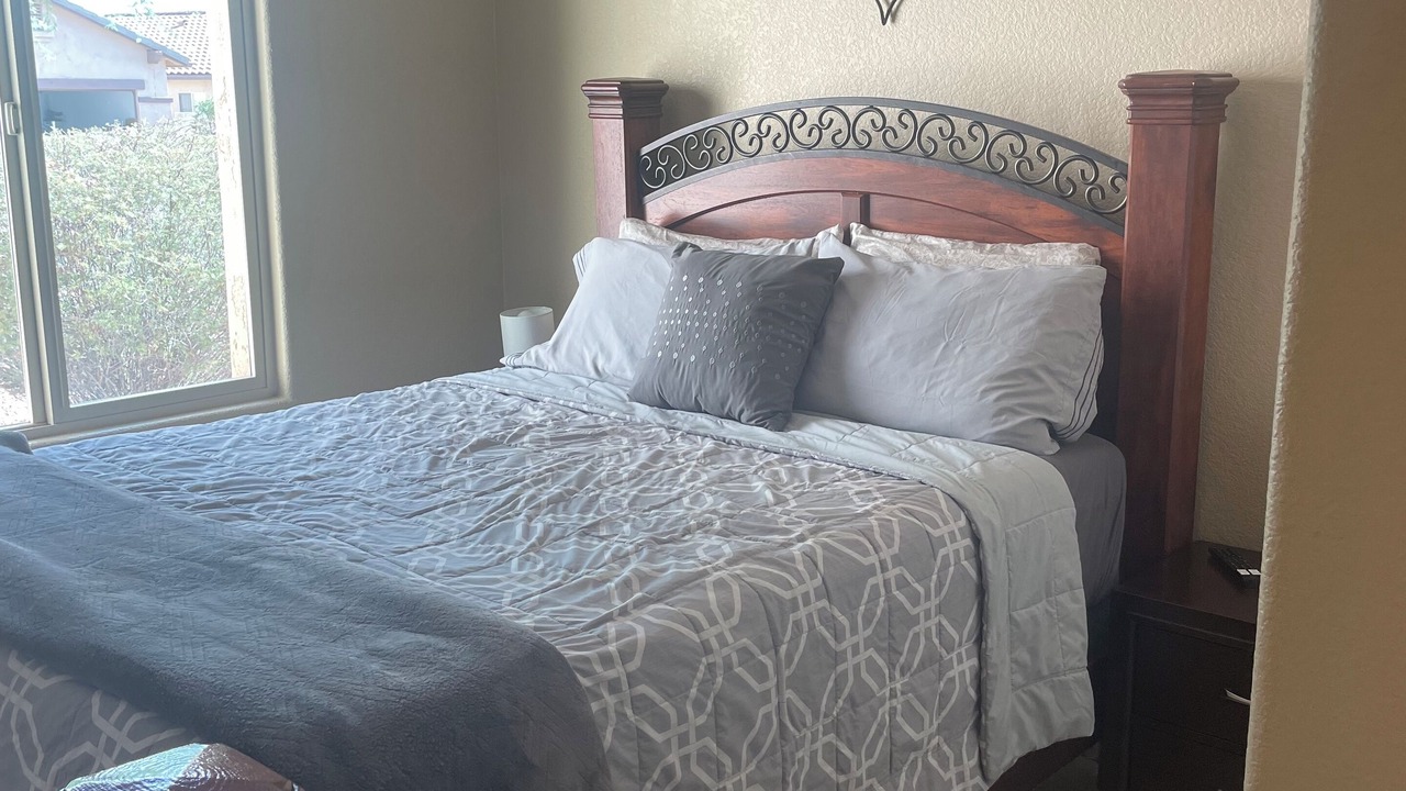 Photo of Bedroom in Gold Canyon