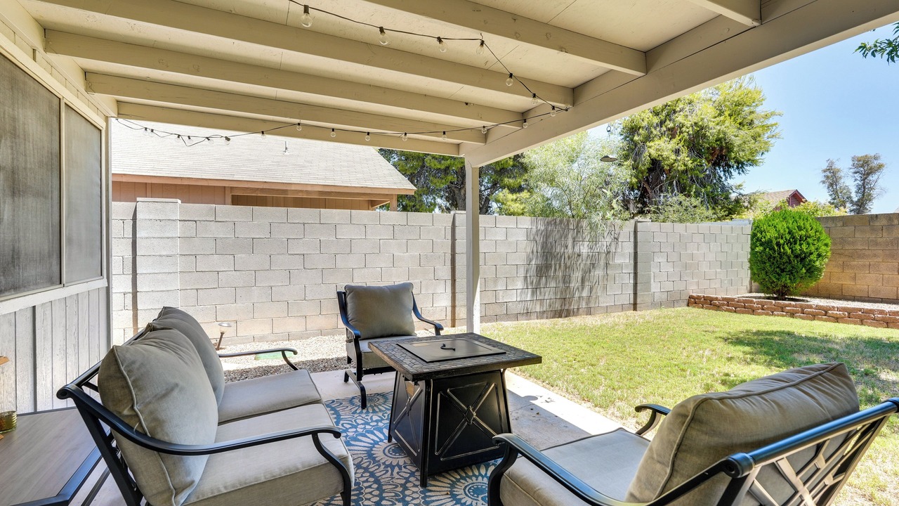 Photo of Patio Balcony in Paradise Valley Village