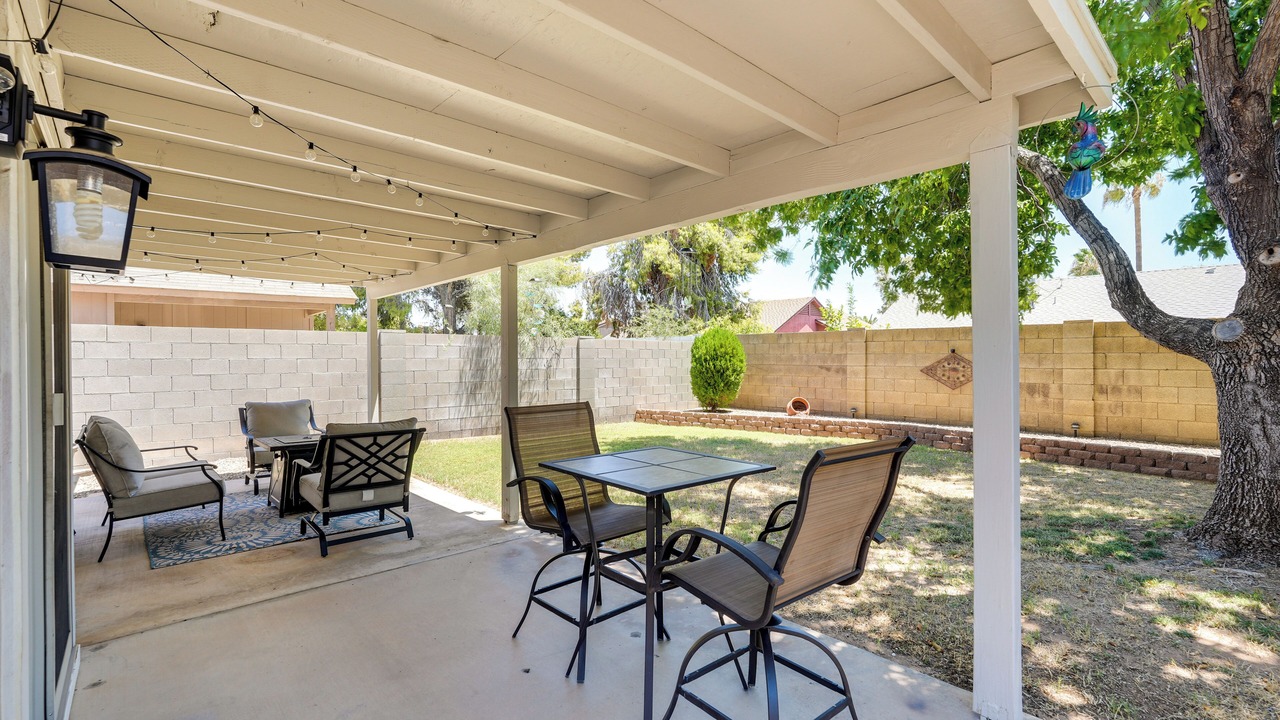 Photo of Outdoor in Paradise Valley Village