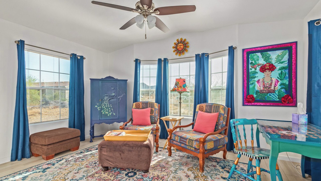 Photo of Livingroom in Maricopa