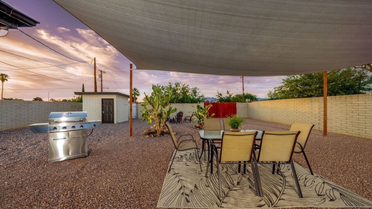 Photo of Outdoor in Julia Keen