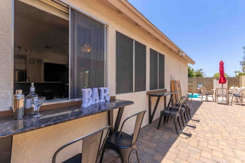 Photo of Outdoor in Paradise Valley Village