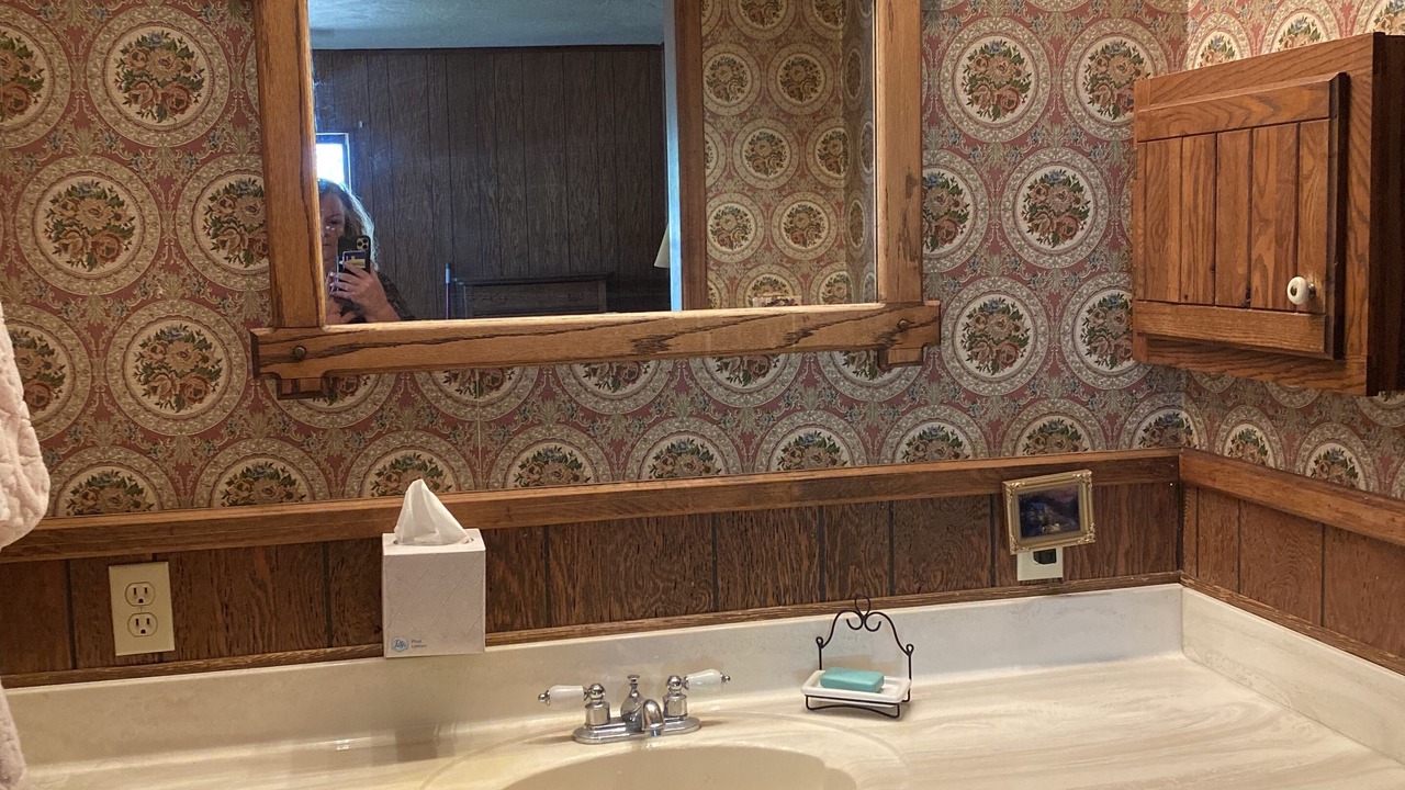 Photo of Bedroom in Young