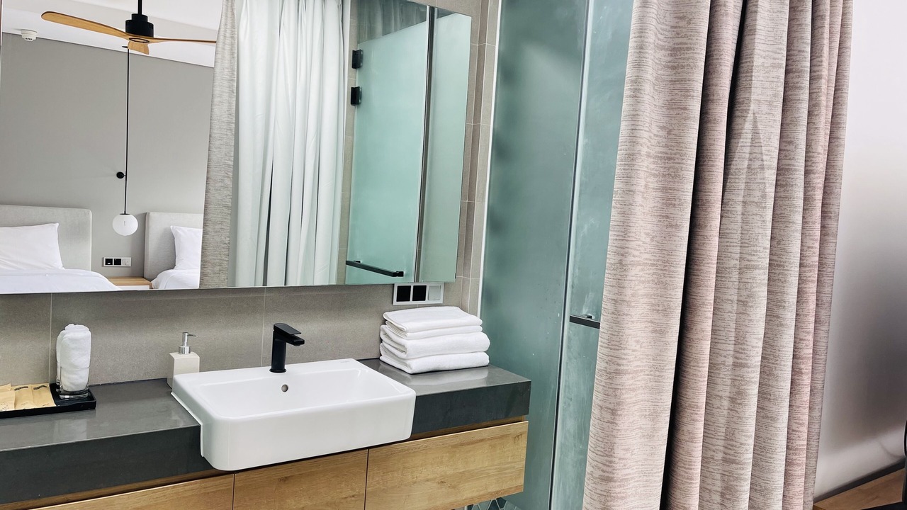 Photo of Bathroom in Cua Duong