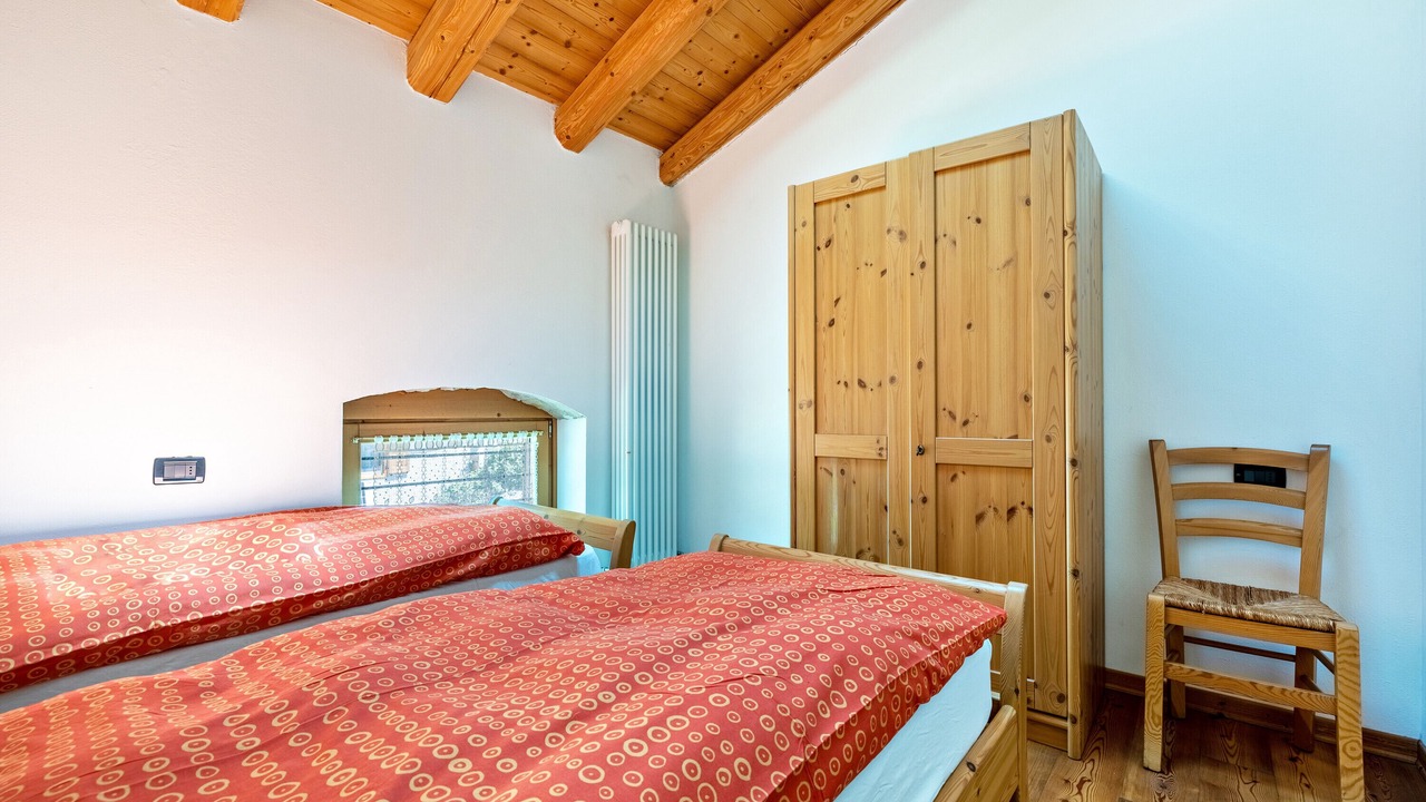 Photo of Bedroom in Ronzo-Chienis