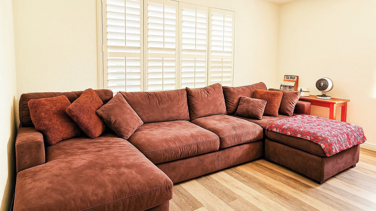 Photo of Livingroom in Paradise Valley Village