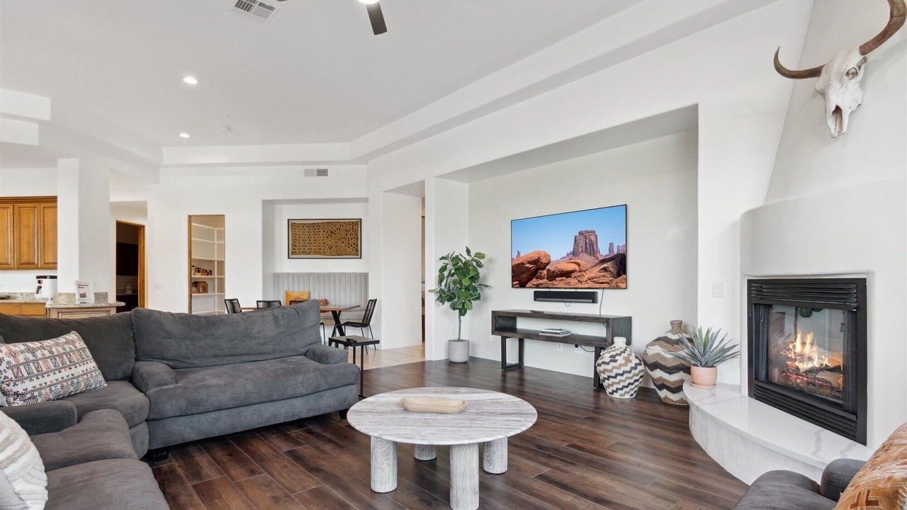 Photo of Livingroom in McDowell Acres