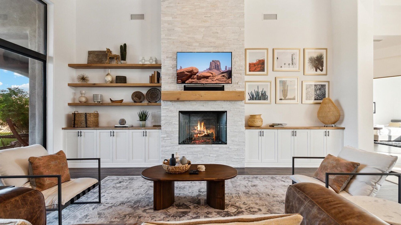 Photo of Livingroom in McDowell Acres