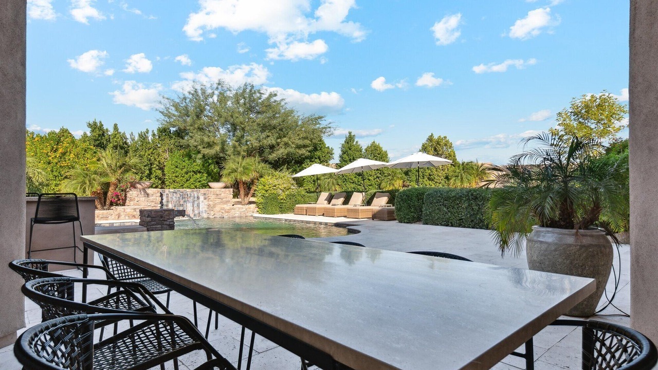 Photo of Outdoor in McDowell Acres