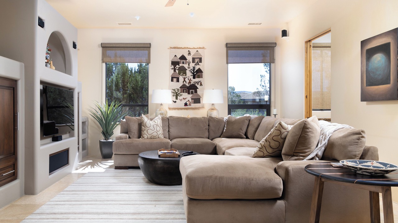 Photo of Livingroom in West Sedona