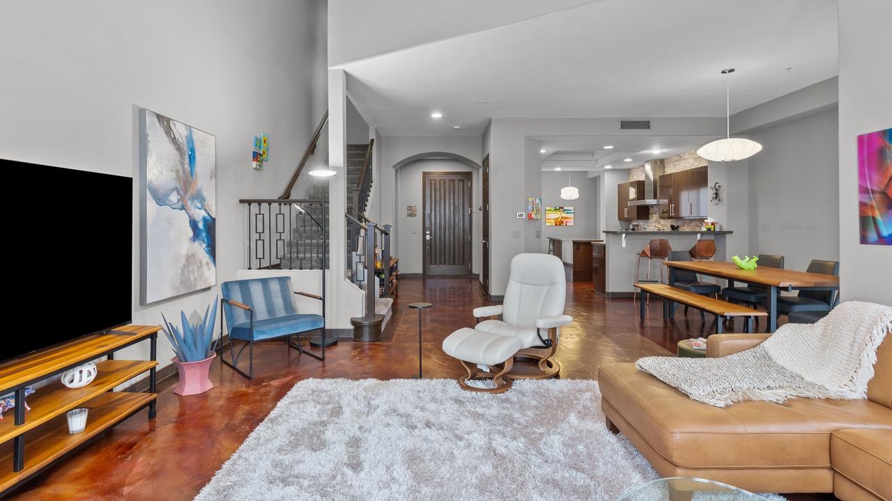 Photo of Livingroom in Talon Retreat