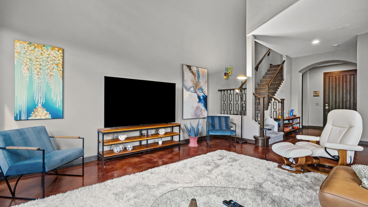 Photo of Livingroom in Talon Retreat