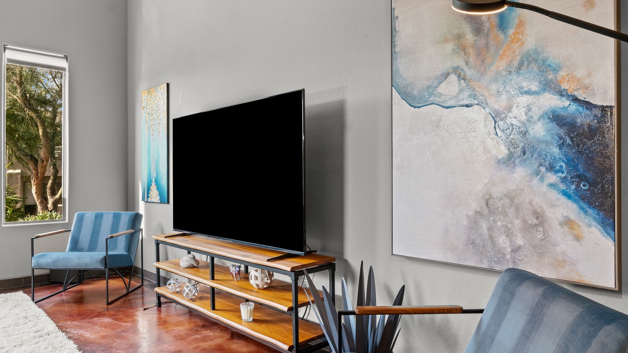 Photo of Livingroom in Talon Retreat
