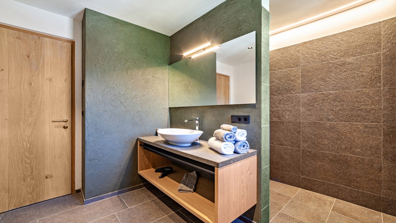 Photo of Bathroom in Caines