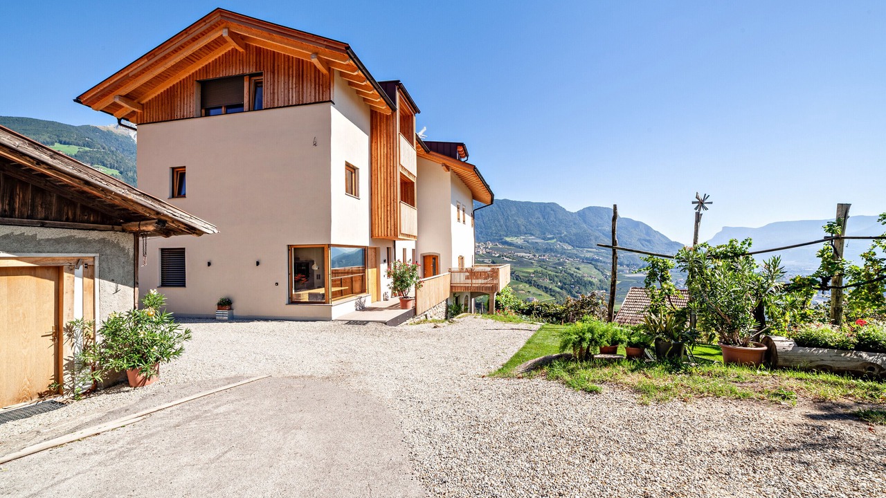 Photo of Outdoor in Caines