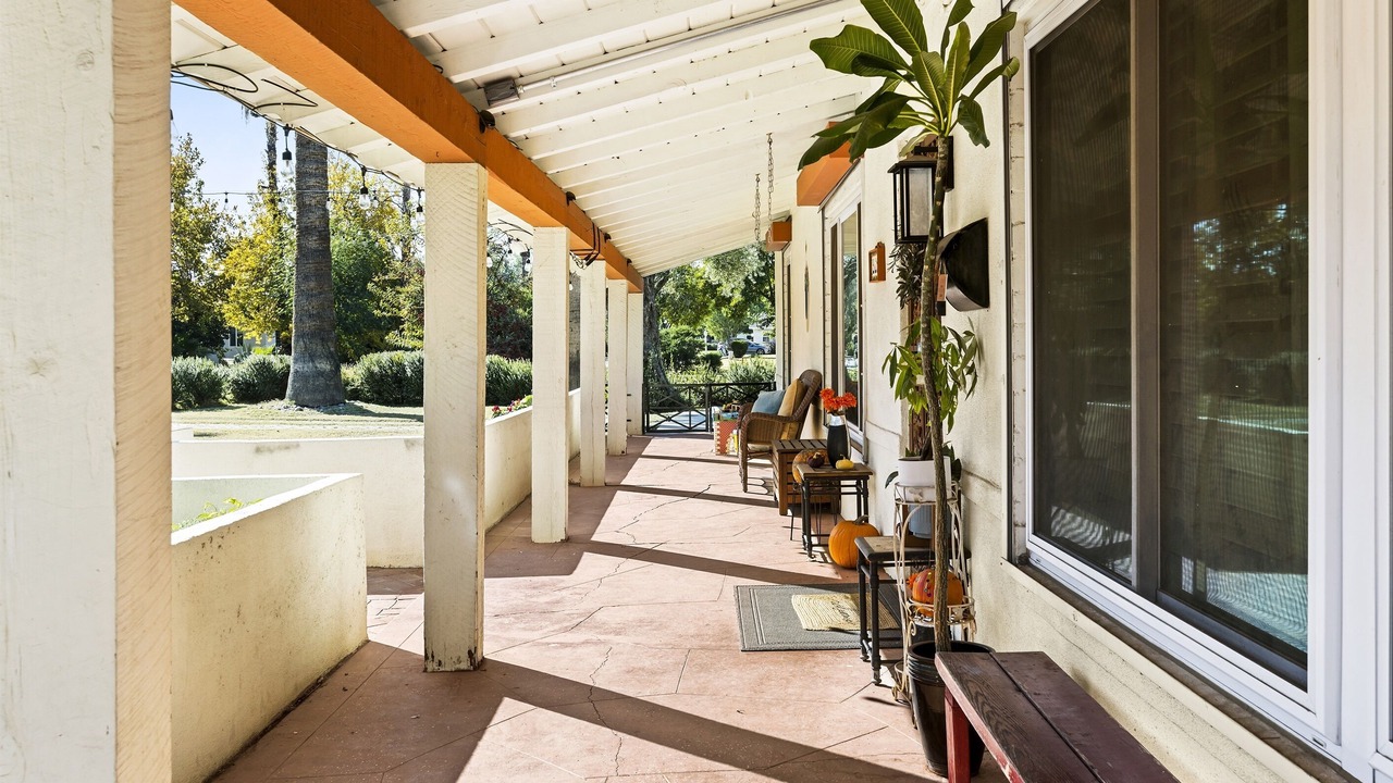 Photo of Patio Balcony in Alhambra