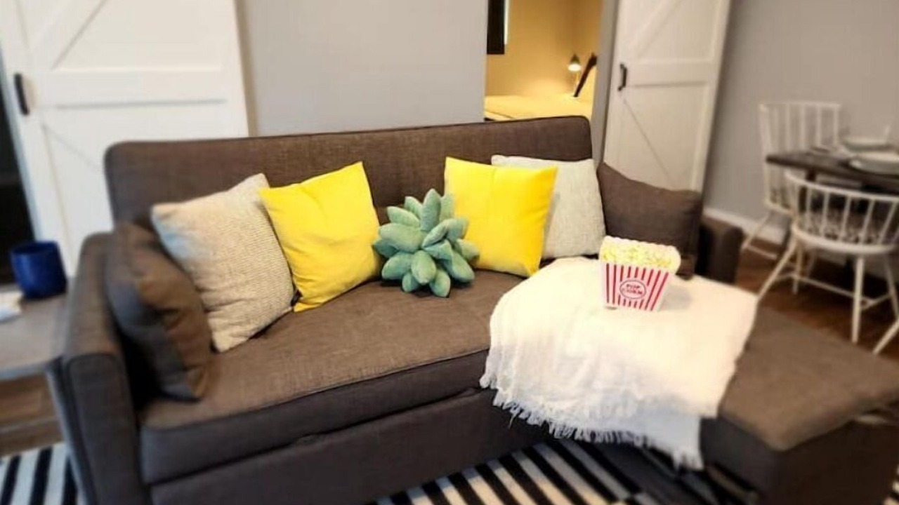 Photo of Livingroom in Encanto