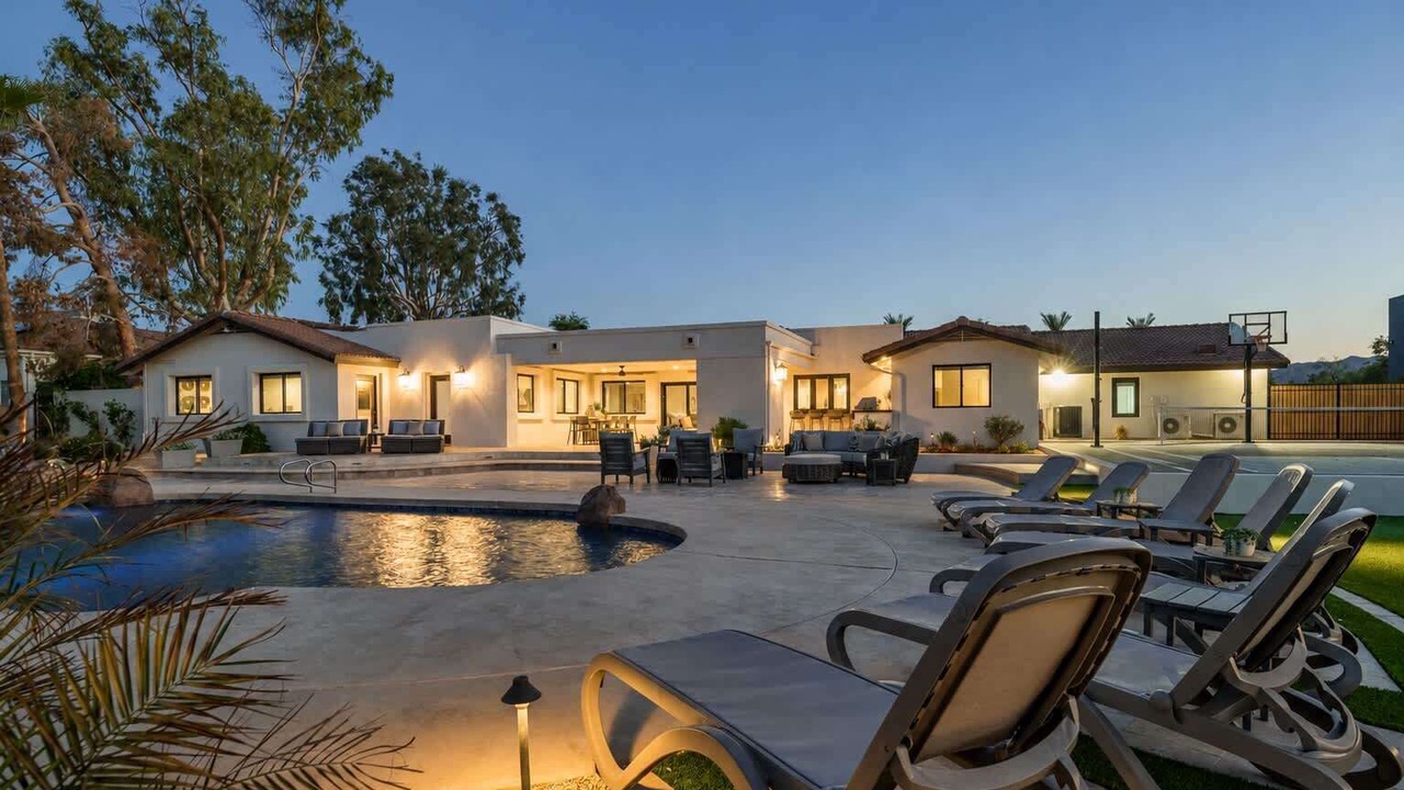 Photo of Others in La Tierra Estates