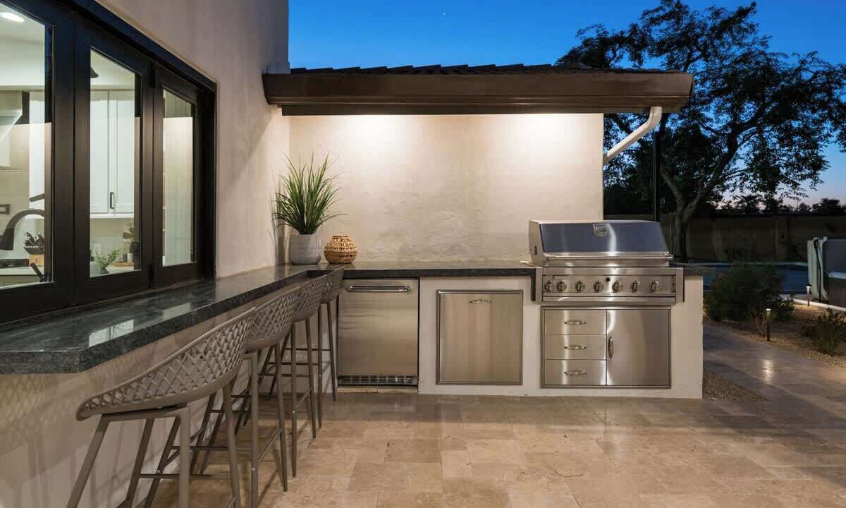 Photo of Outdoor in La Tierra Estates