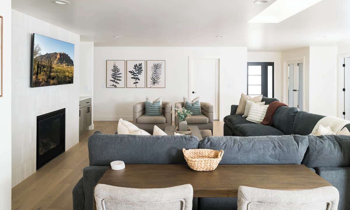 Photo of Bedroom in La Tierra Estates
