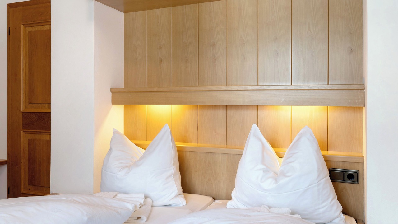 Photo of Bedroom in Plaus