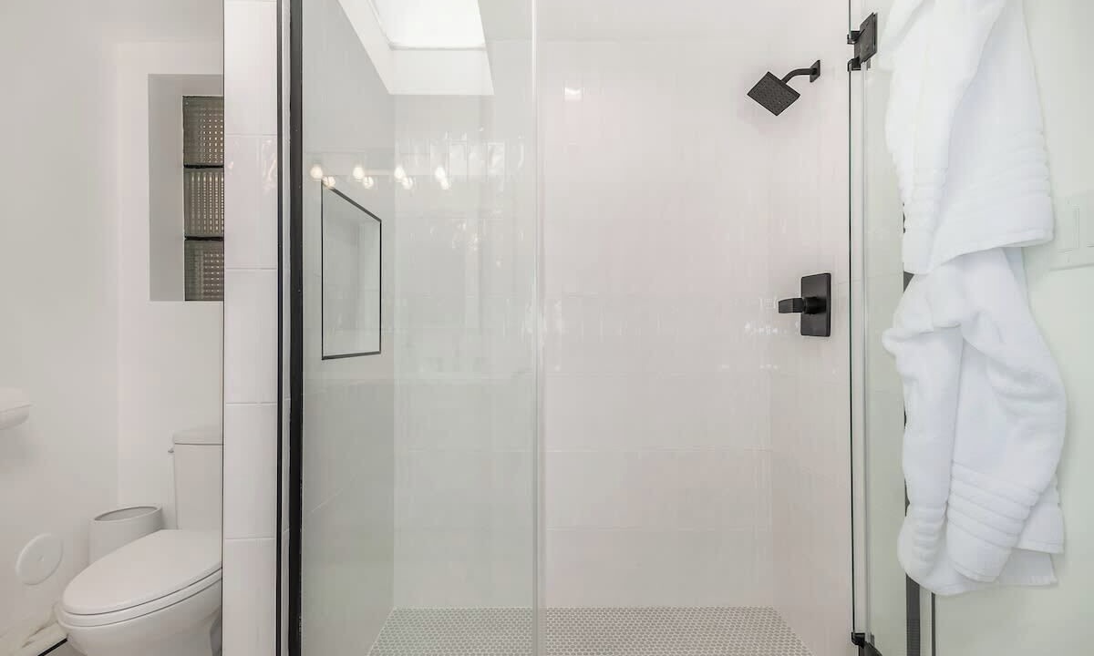 Photo of Bathroom in Peters View