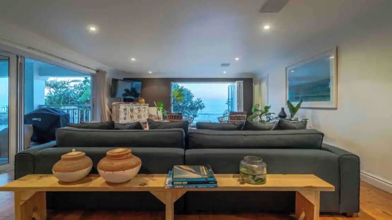 Photo of Livingroom in Selection Beach