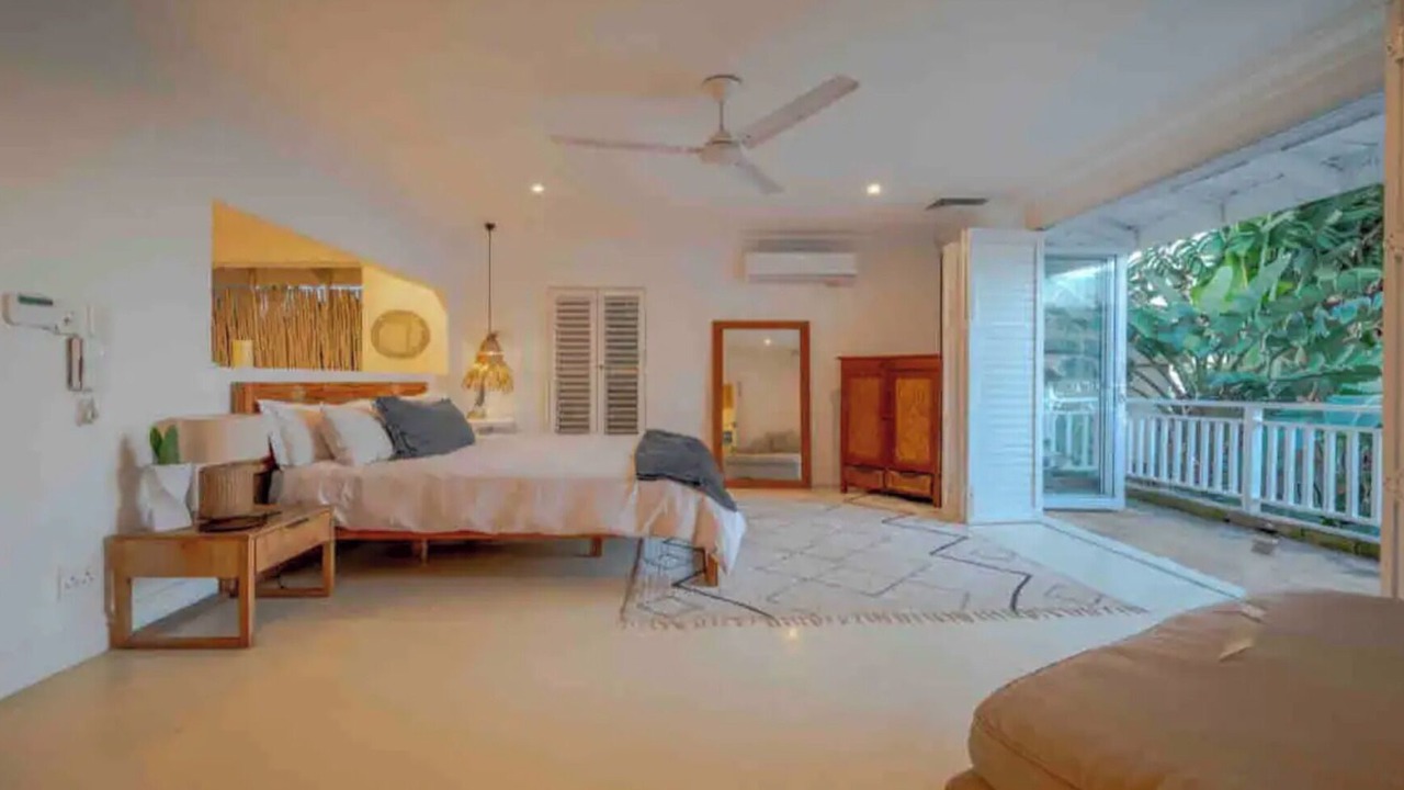 Photo of Bedroom in Selection Beach