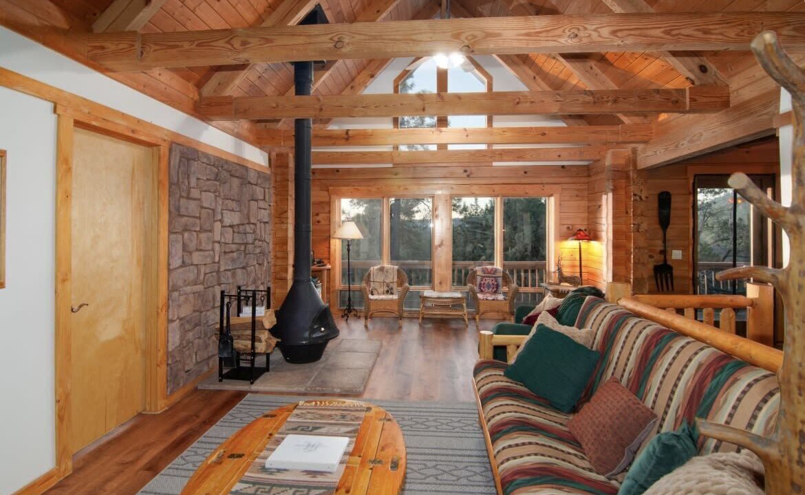 Photo of Bedroom in Pine