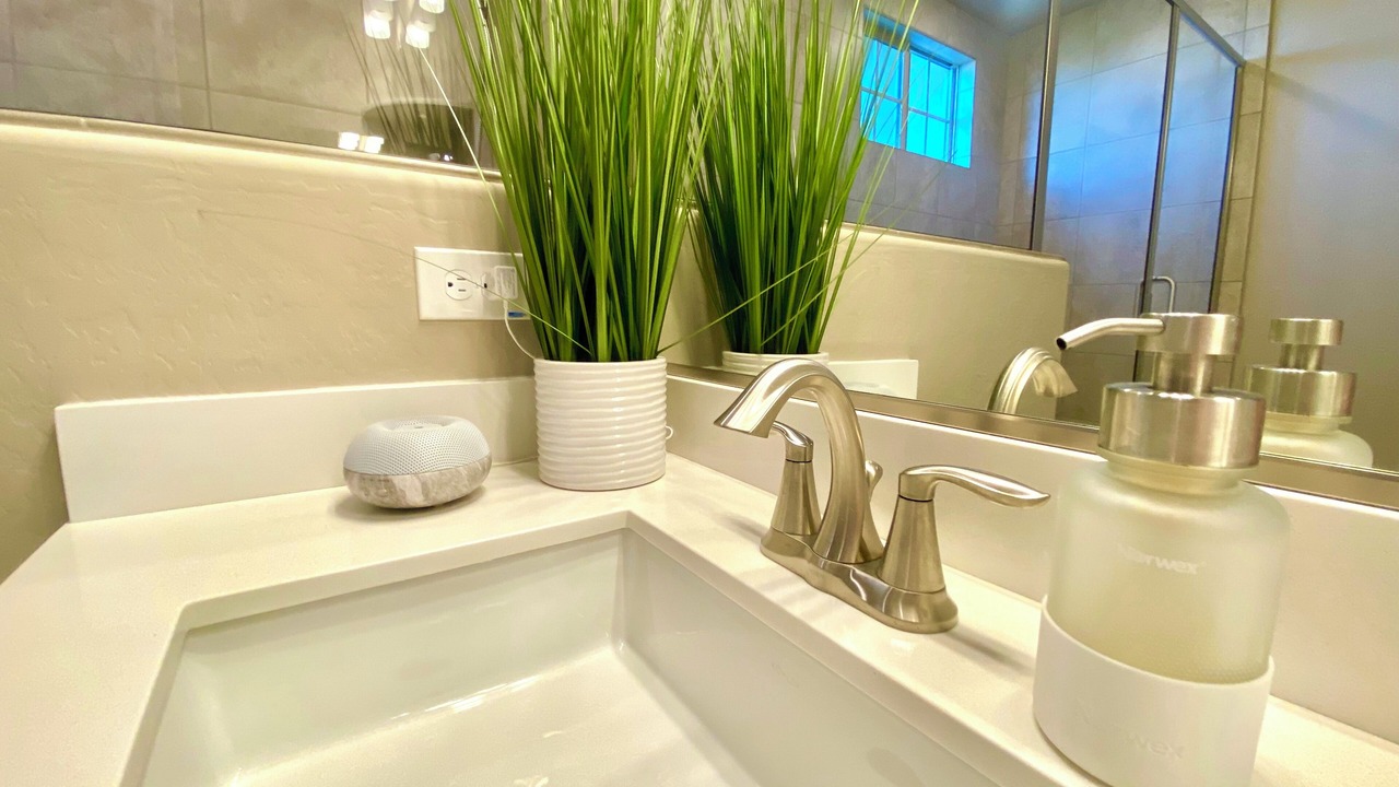 Photo of Bathroom in Foothills