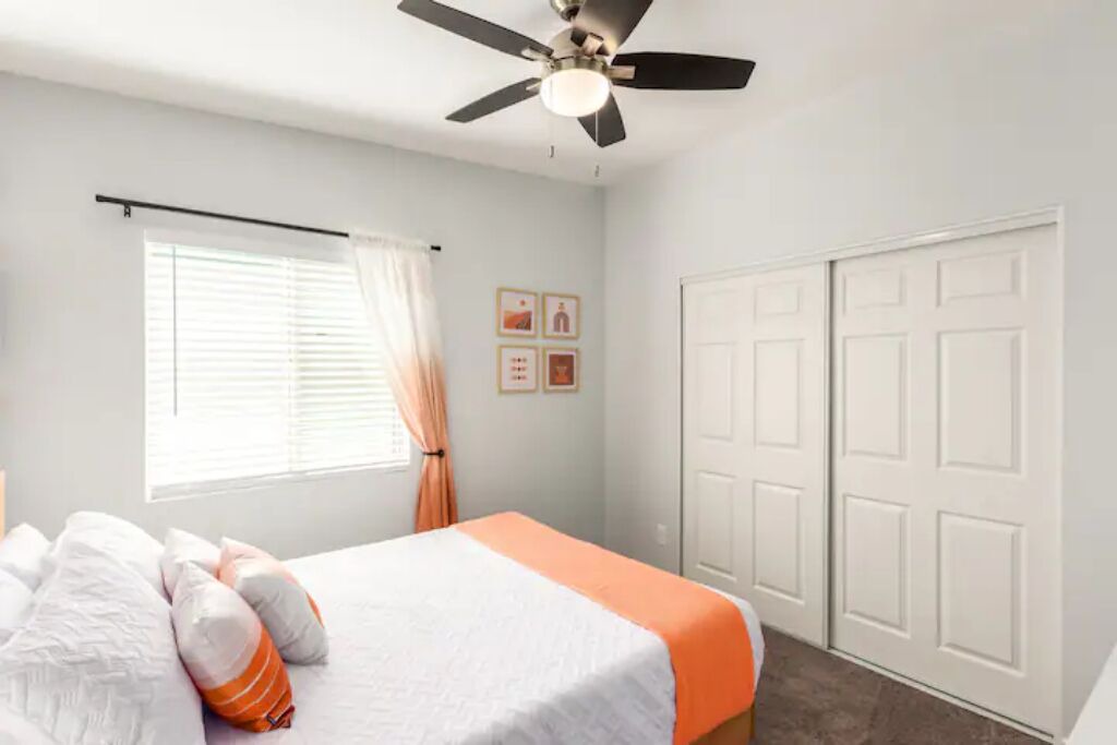 Photo of Bedroom in Oracle Heights Estates
