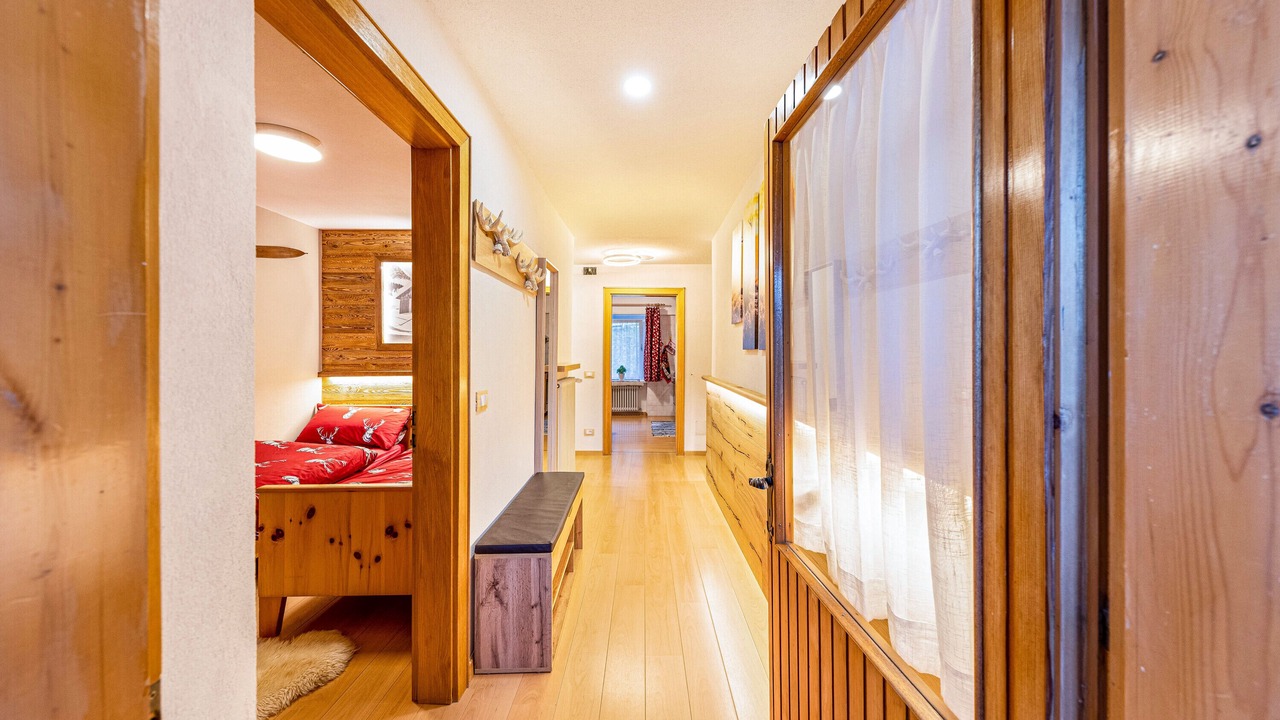 Photo of Bedroom in San Giovanni di Fassa