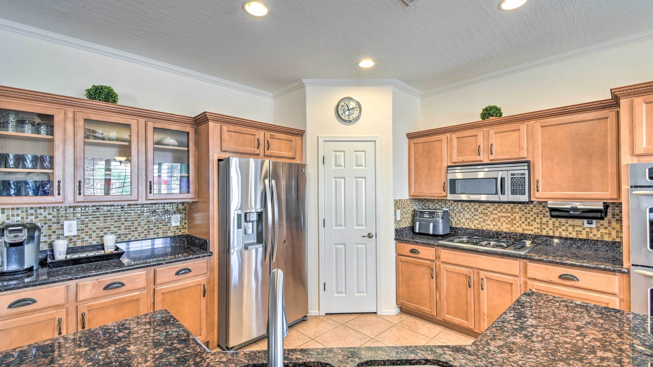 Photo of Kitchen in Laveen Village