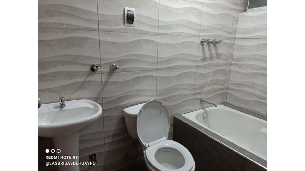 Photo of Bathroom in Coripata