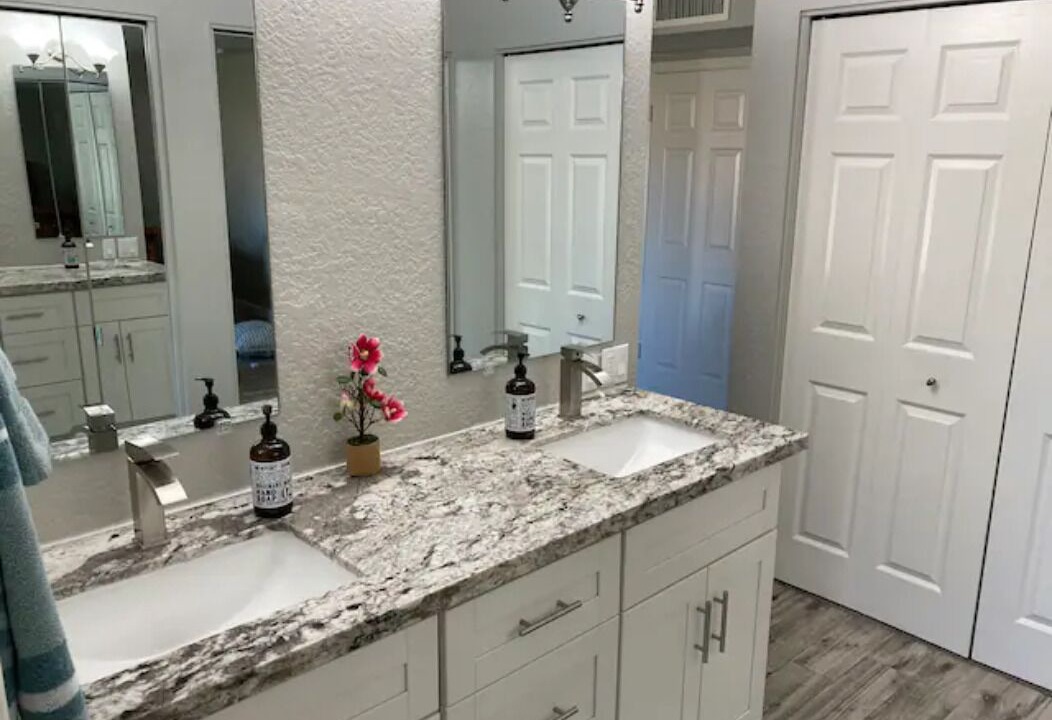 Photo of Bathroom in Villa De Paz