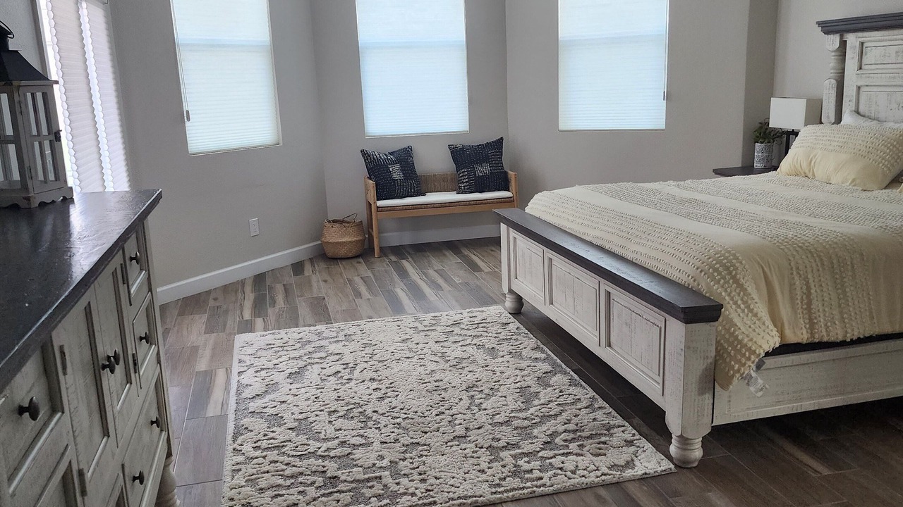 Photo of Bedroom in Paradise Valley Village